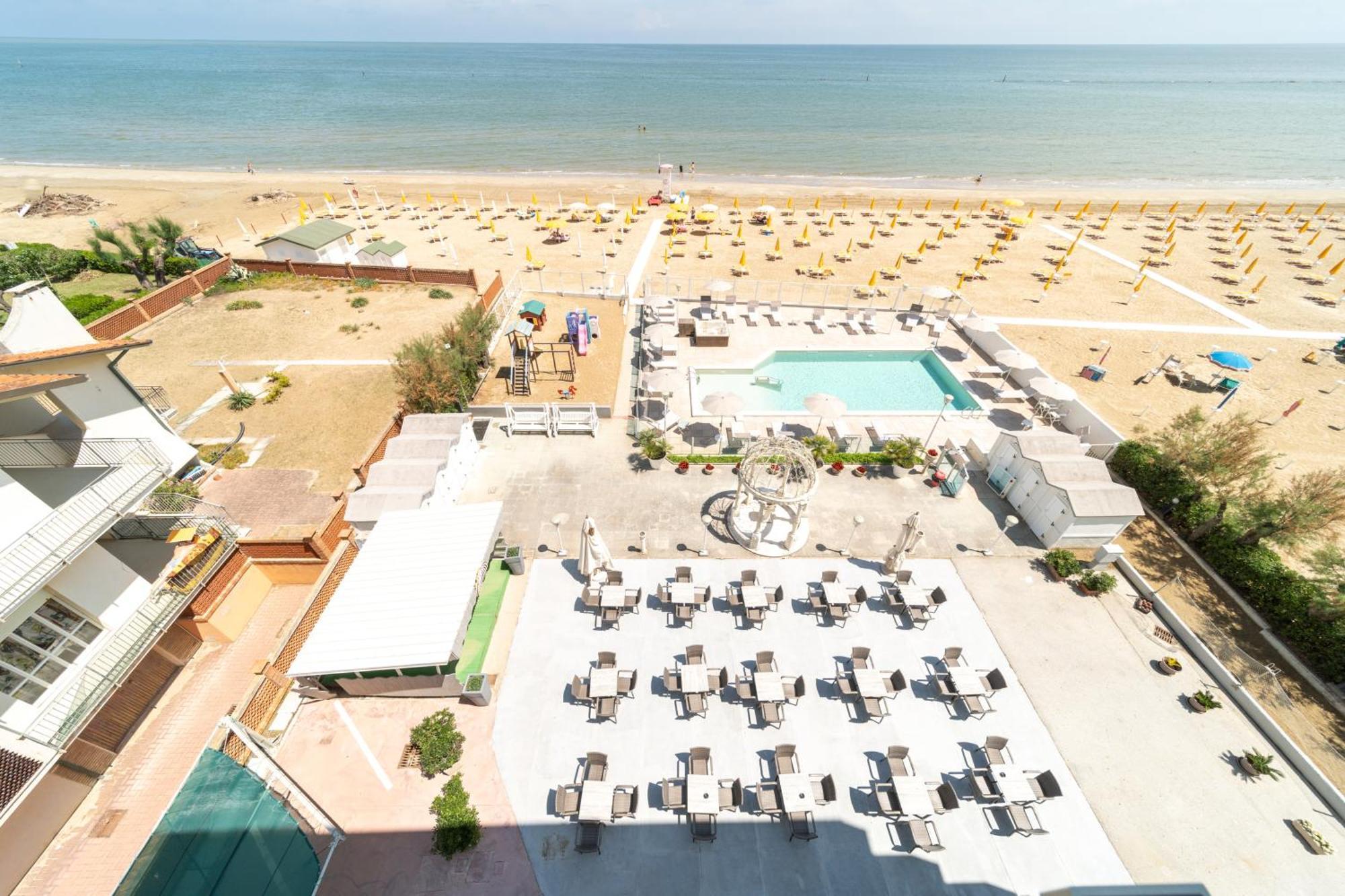 Hotel Casadei 파노 외부 사진