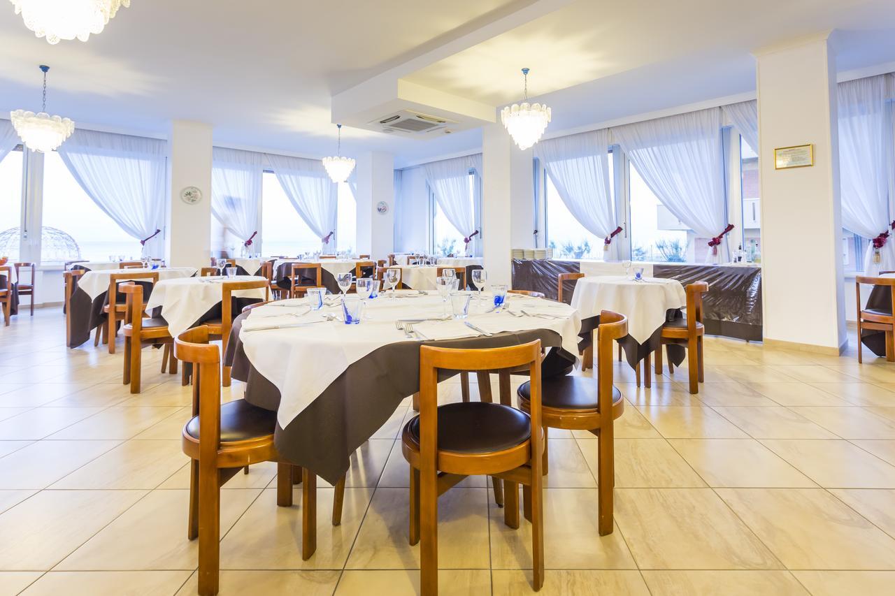 Hotel Casadei 파노 외부 사진
