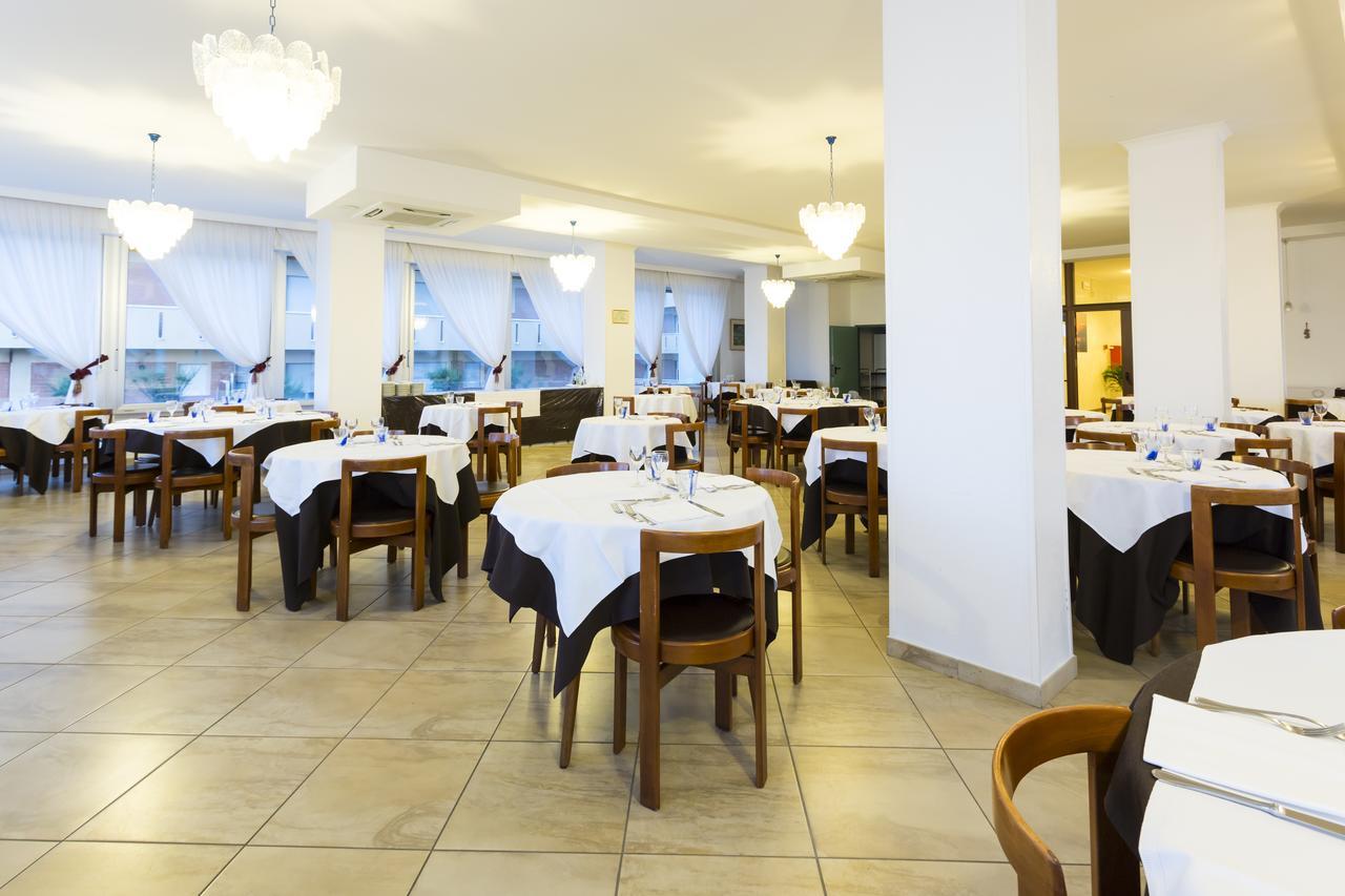 Hotel Casadei 파노 외부 사진